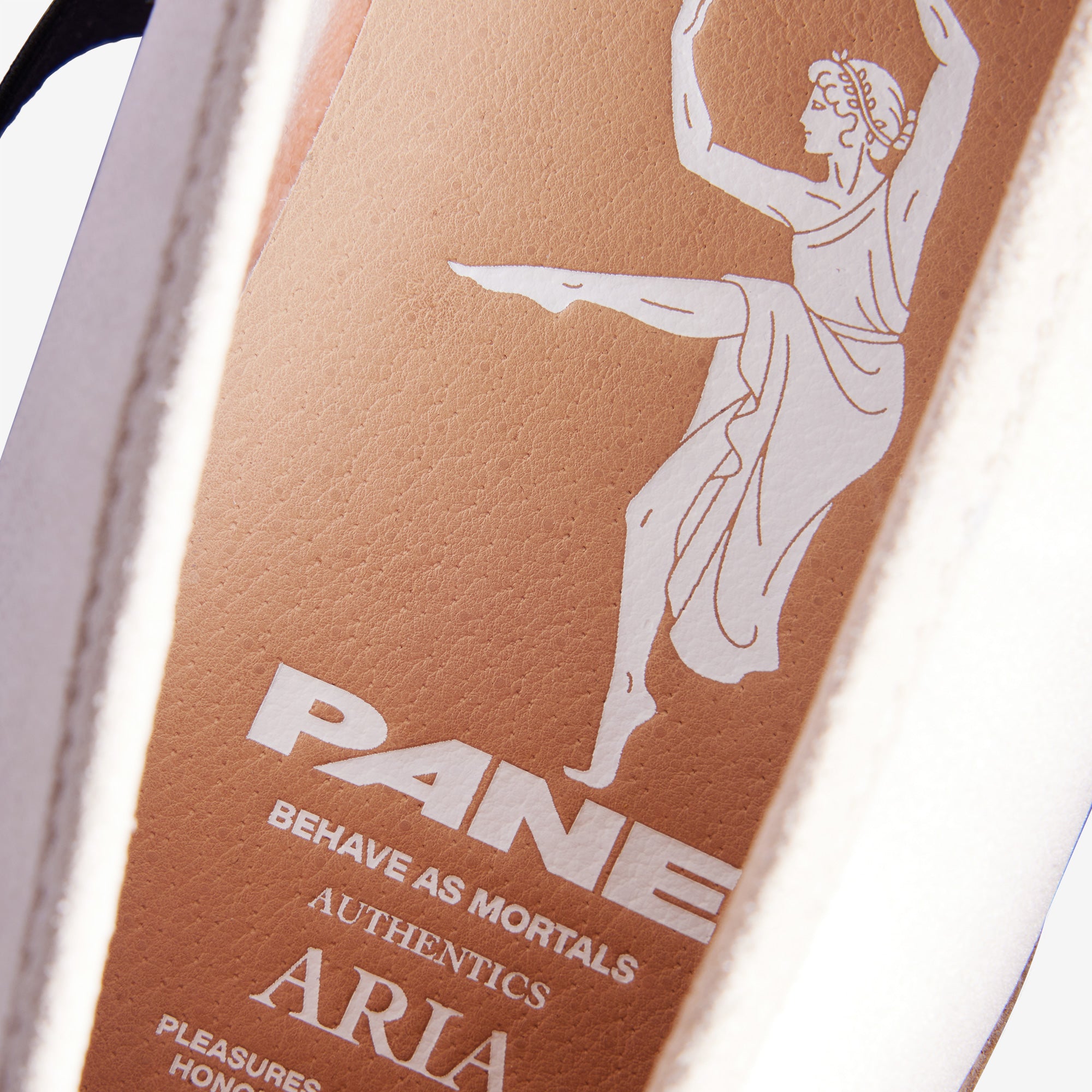 Pane Aria Women’s Shoes – Soft Alignment