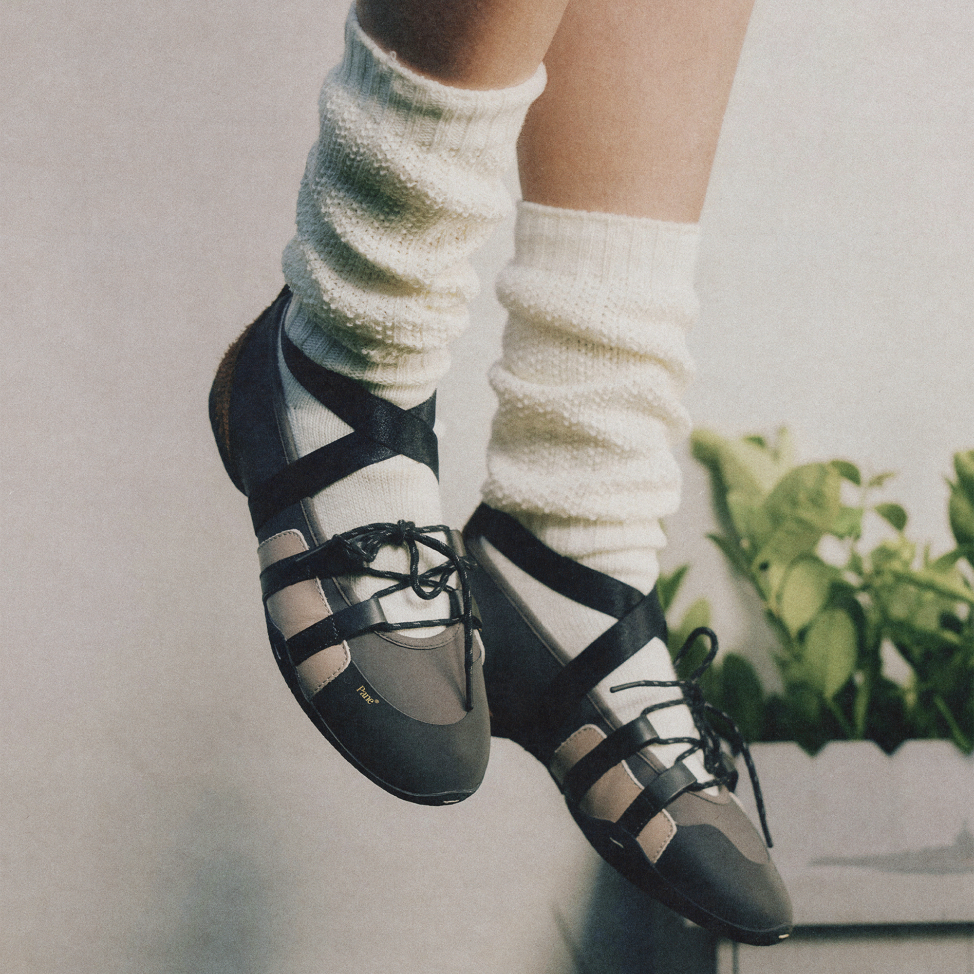 Pane Aria Women’s Shoes – Still Form