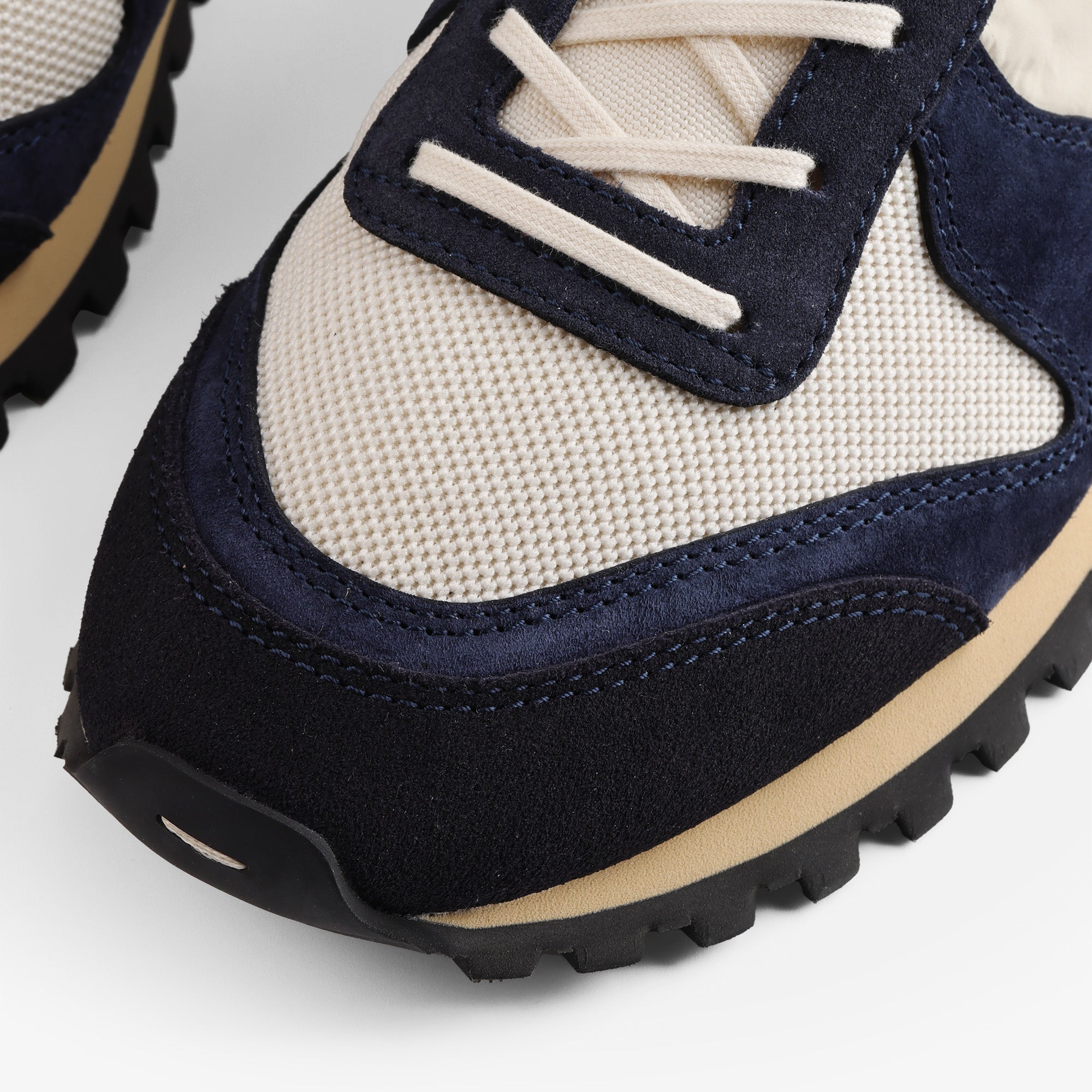 Pane Pace Nostalgia Women’s Shoes – Track Day