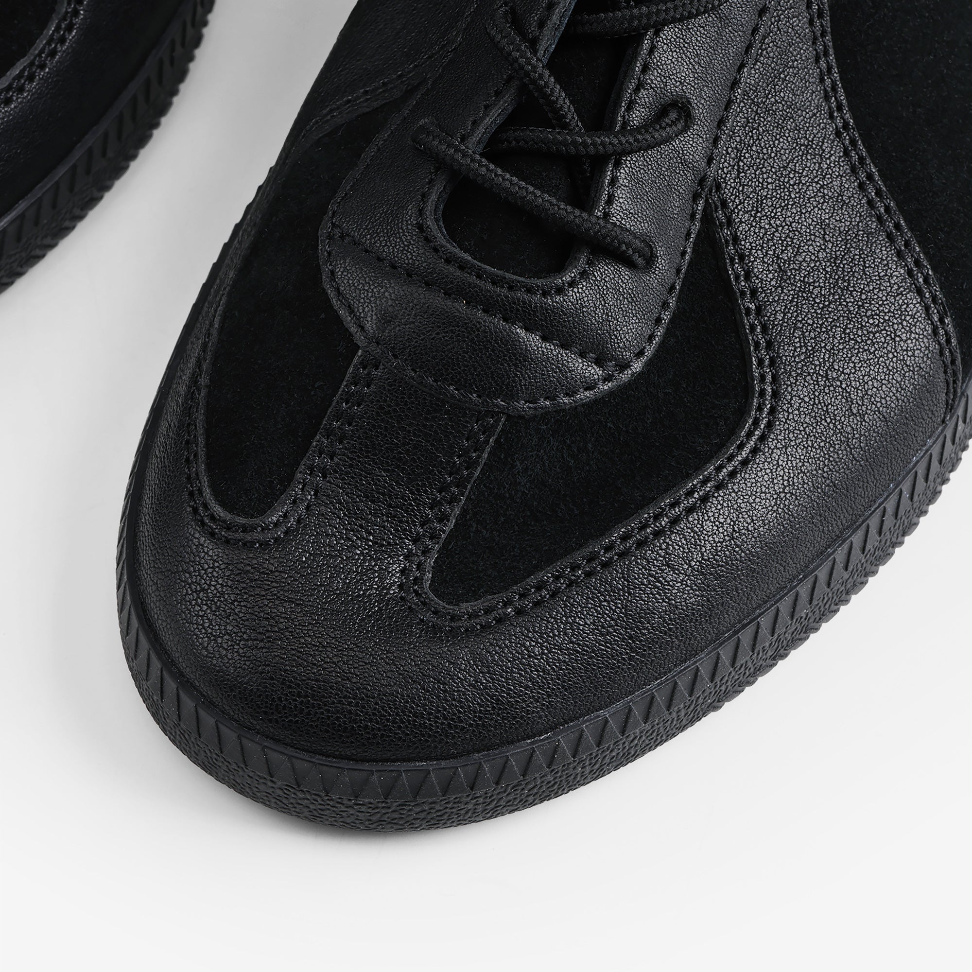 Pane Light Training Nogi Women’s Shoes – Black Sheep