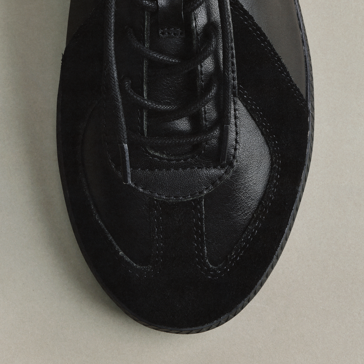 Pane Light Training Women's Shoes - Obsidian